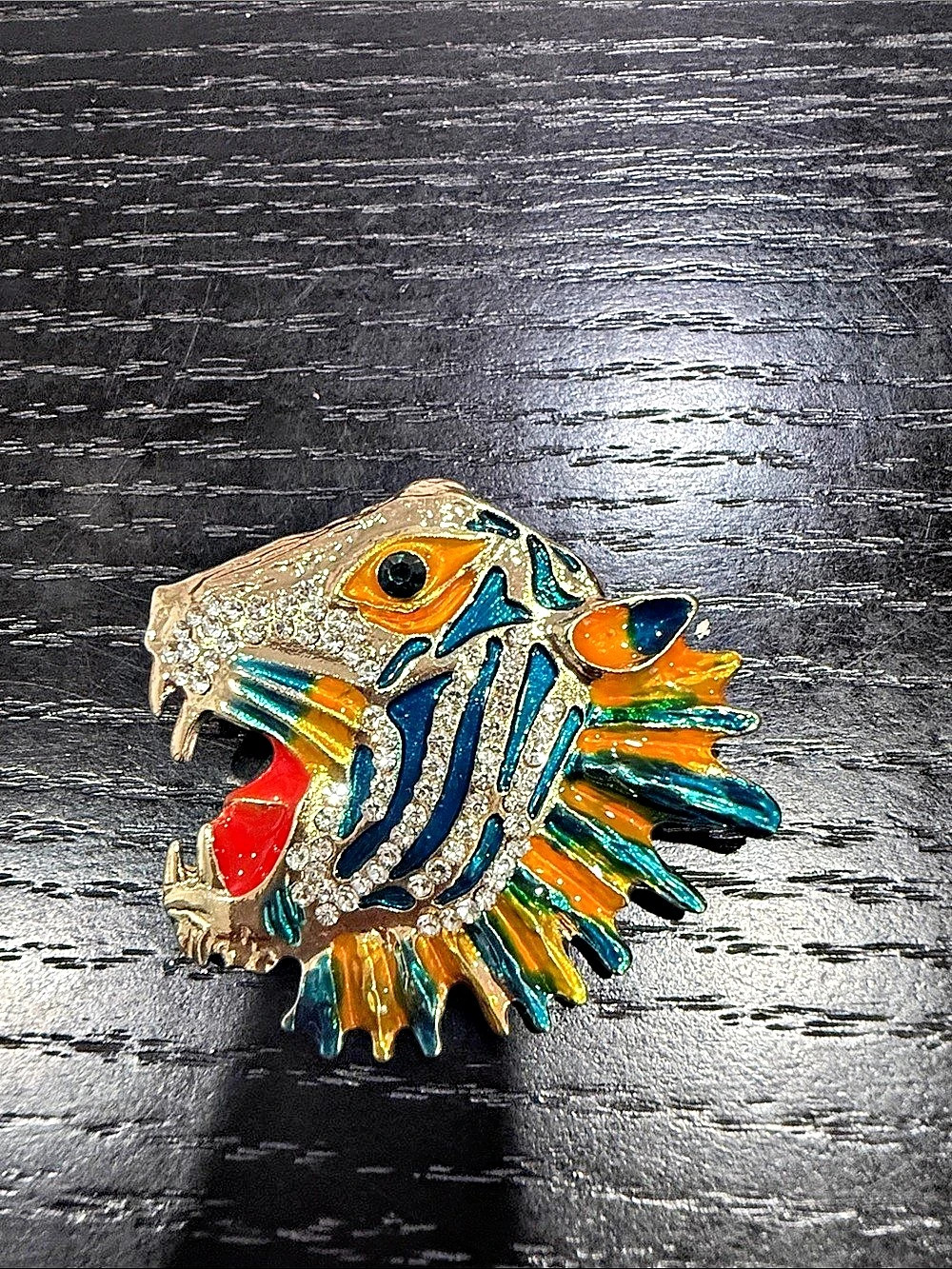 Multicolor Lion Brooch Pin Like New